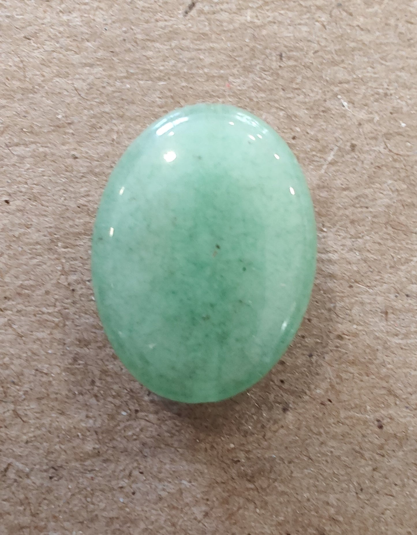 NeedleMinder - Lt. Green Oval w/needle hole