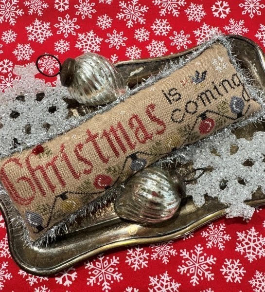 Pre-Order - Christmas is Coming Pinkeep by The Scarlett House