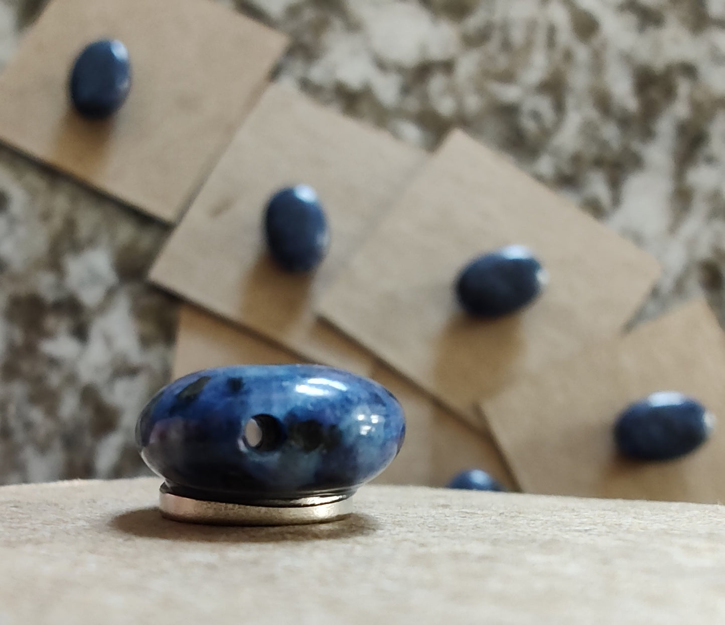 Needle Minder - Blue Oval w/ needle hole