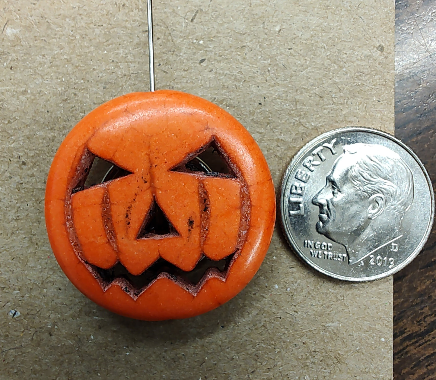 Needleminder- Pumpkin w/needle hole