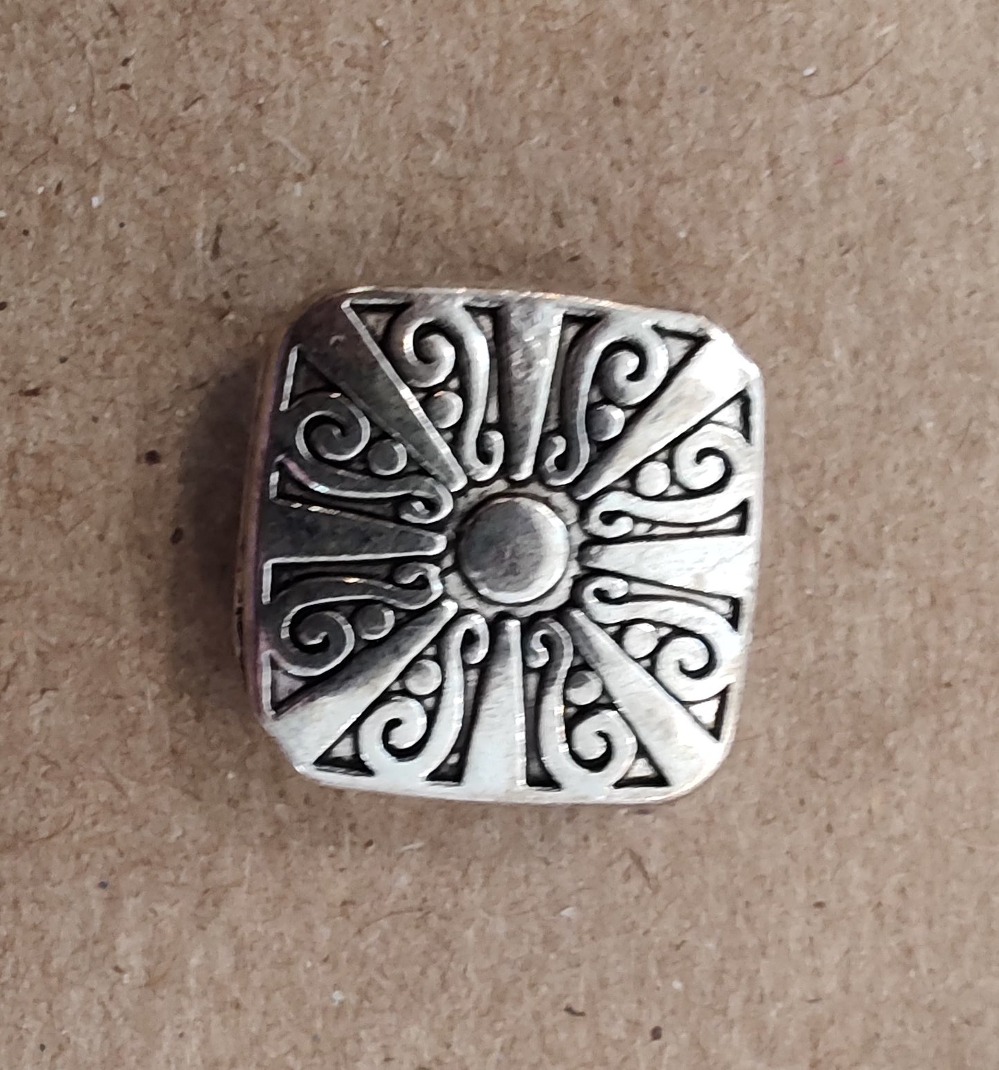 Needle Minder - Silver w/needle hole