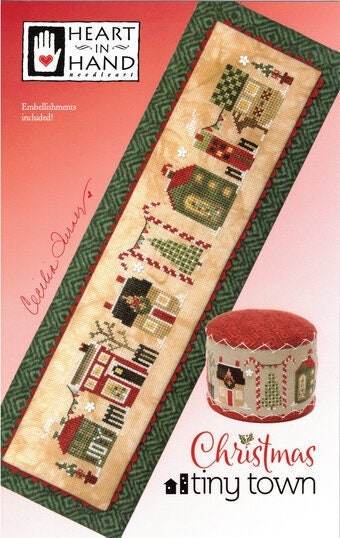 Christmas Tiny Town – PAPER Pattern – Heart in Hand