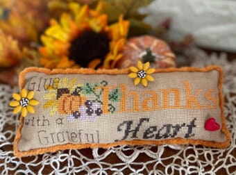 Grateful Heart Pillow - Mani di Donna