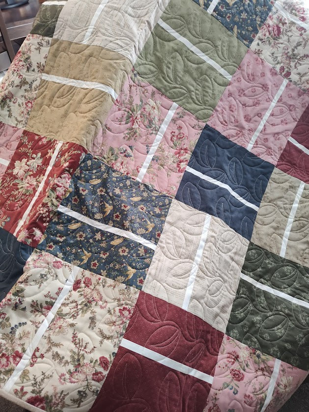 Ascot Quilt Kit