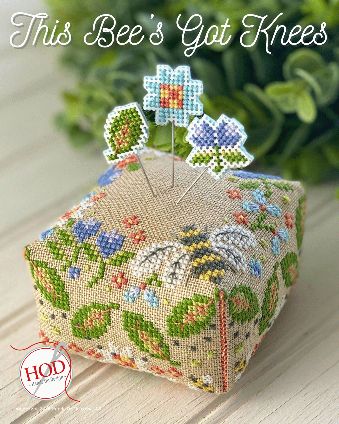 This Bee's Got Knees - Hands on Design