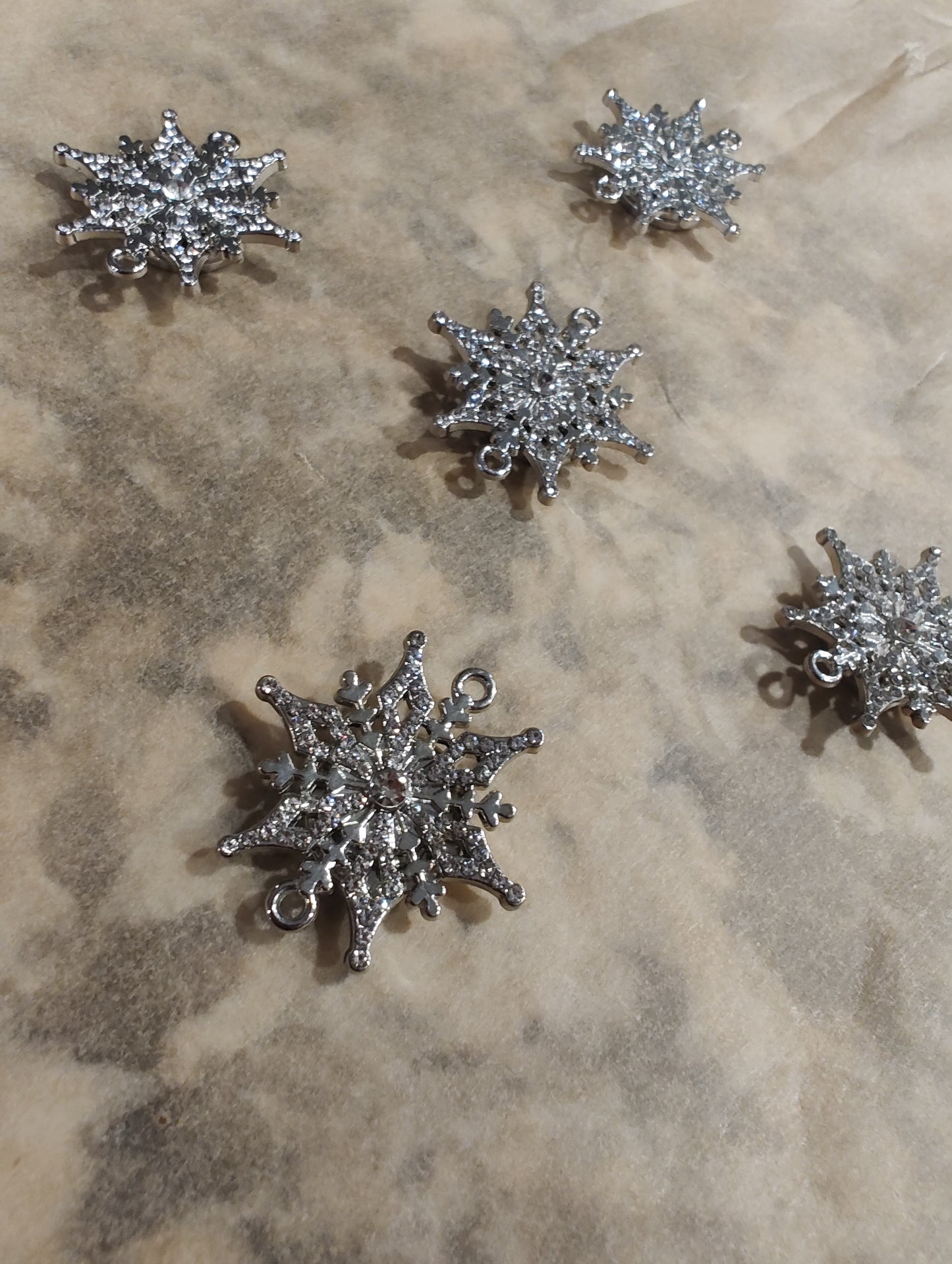 Needle Minder - Silver Snowflake