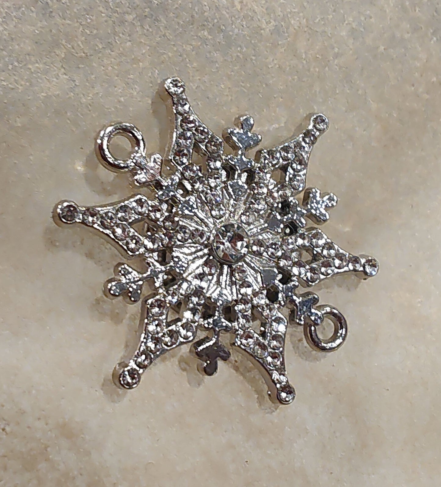 Needle Minder - Silver Snowflake