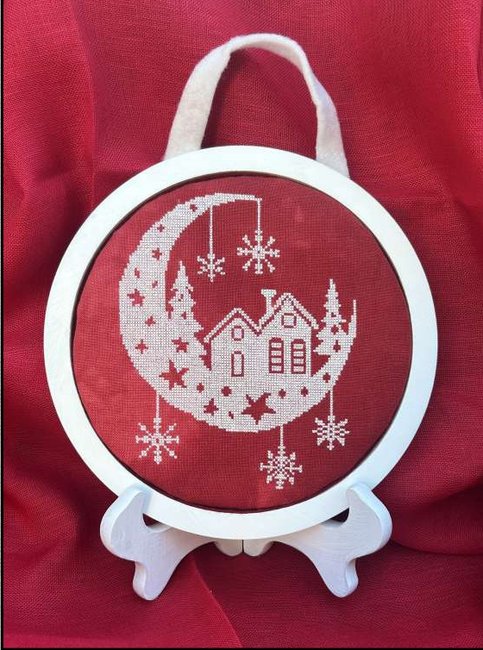 Moon Village - Keslyns