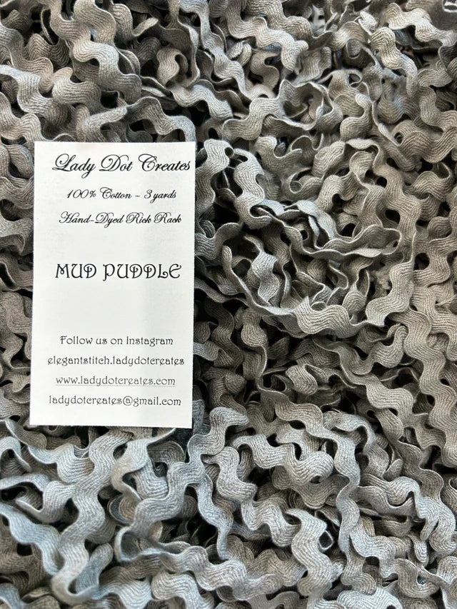 Mud Rug Stitching Rick Rack Trim by Lady Dot Creates -Mud Puddle – Heartland Quilting and ...