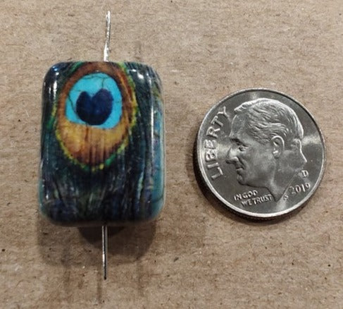 Needleminder- Blue Peacock Feather w/needle hole
