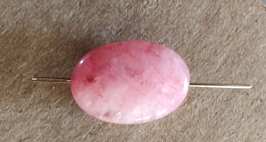 Needle Minder - Pink Oval w/ needle hole