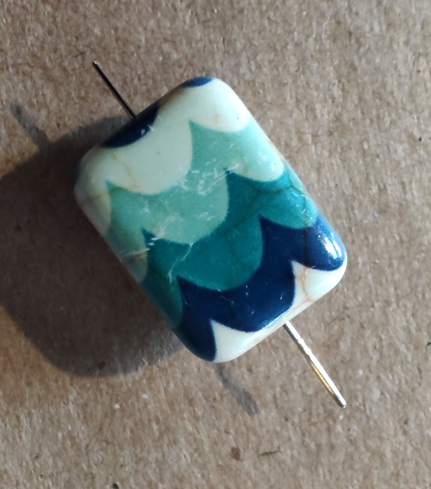 Needle Minder - Blue Wave w/ needle hole